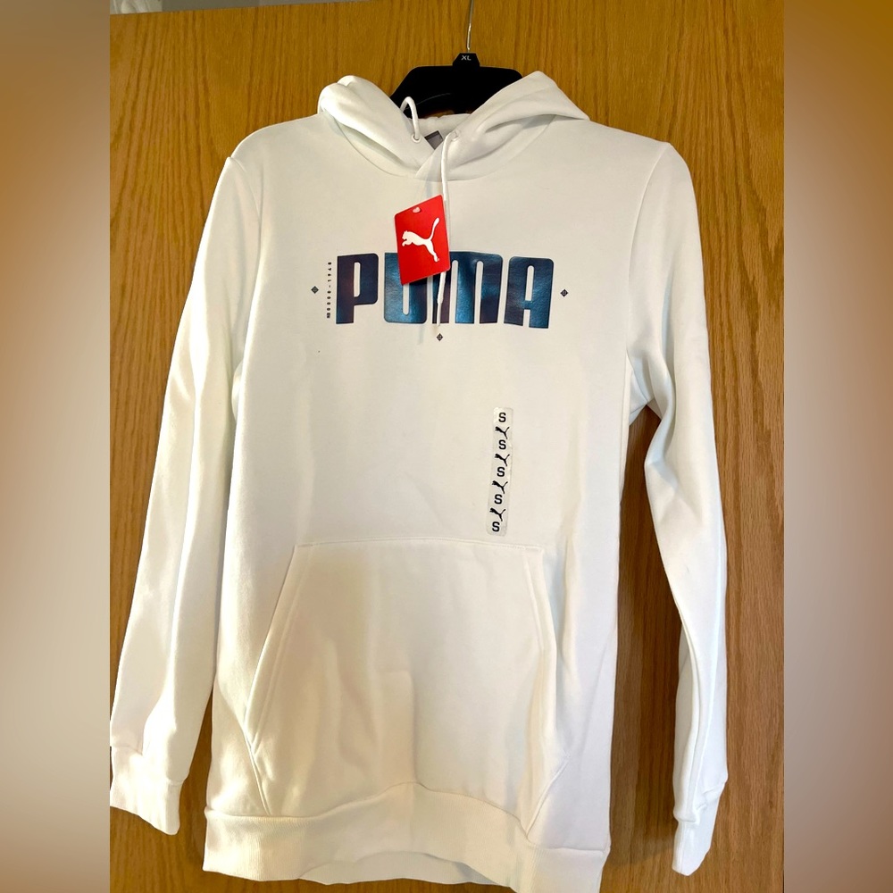 NWT unisex Puma hoodie Sz. Small